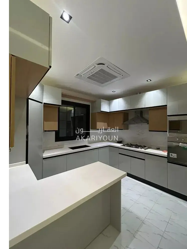 دور للإيجار في حي النرجس