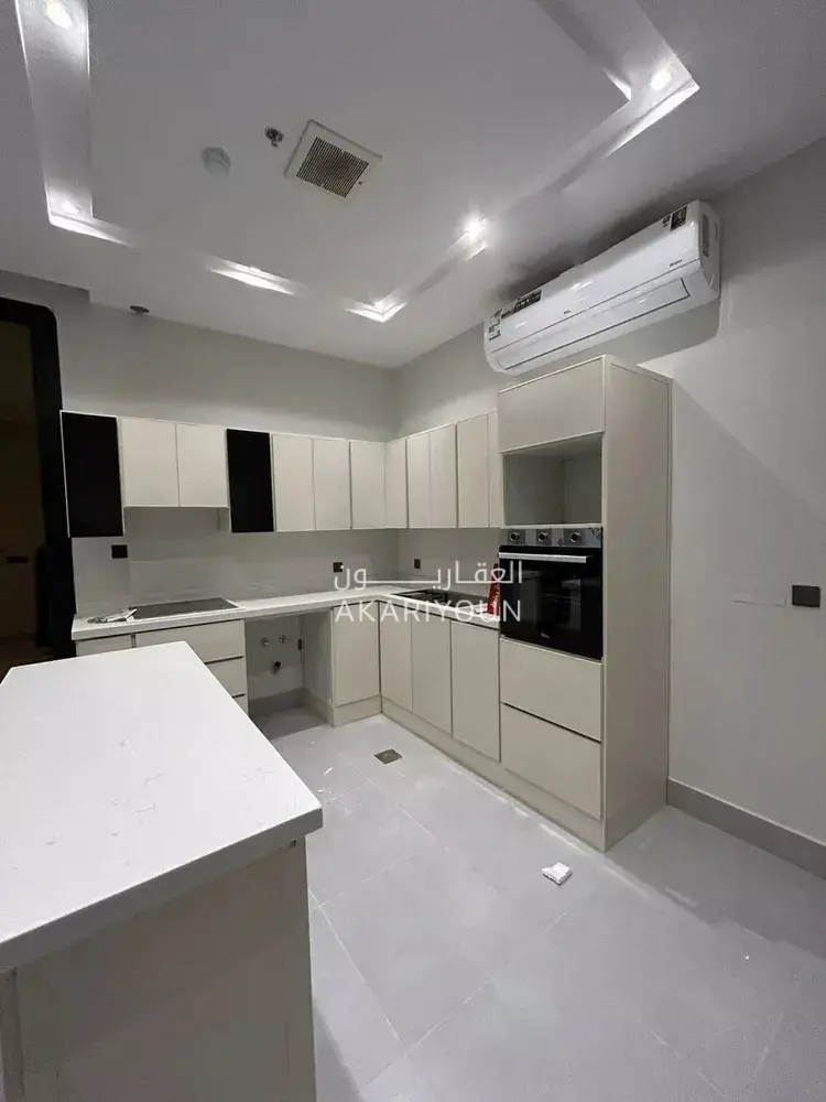 شقة للإيجار في حي النرجس