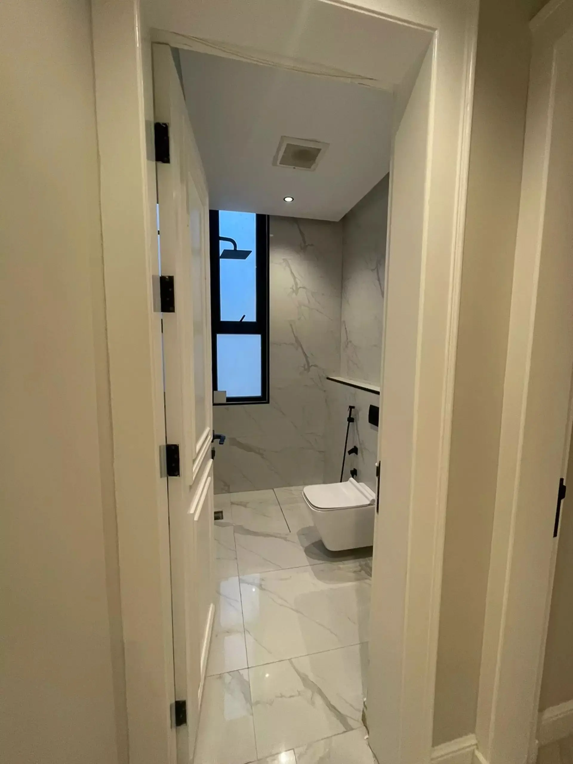 شقة للإيجار في حي الملقا