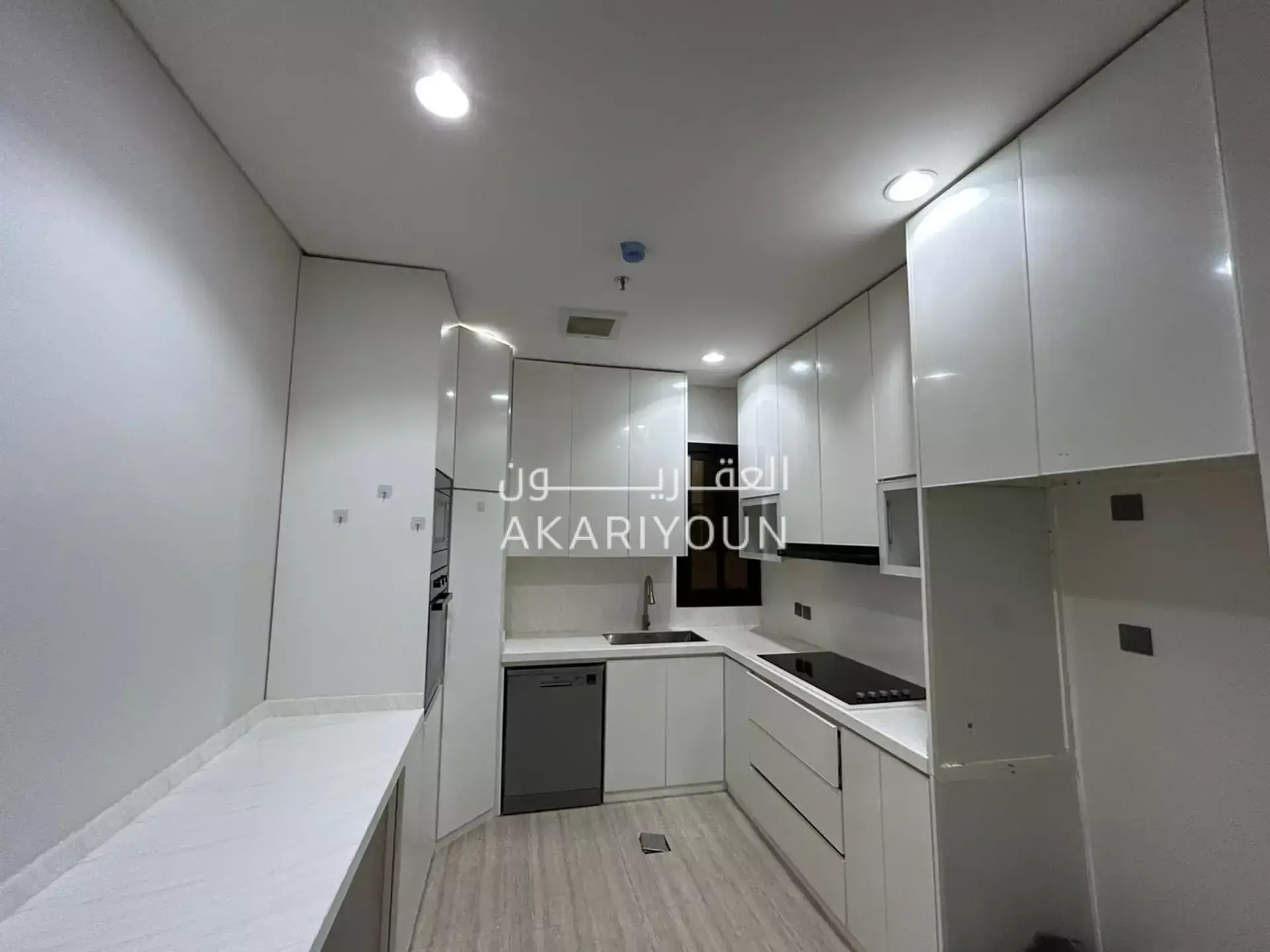 شقة للإيجار في حي النرجس