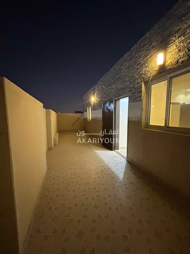 شقة للإيجار في حي النرجس