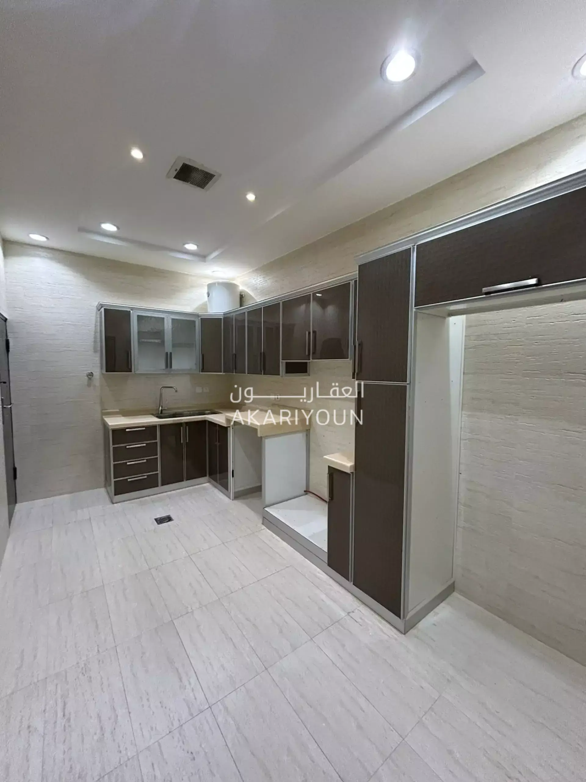 شقة للإيجار في حي النرجس