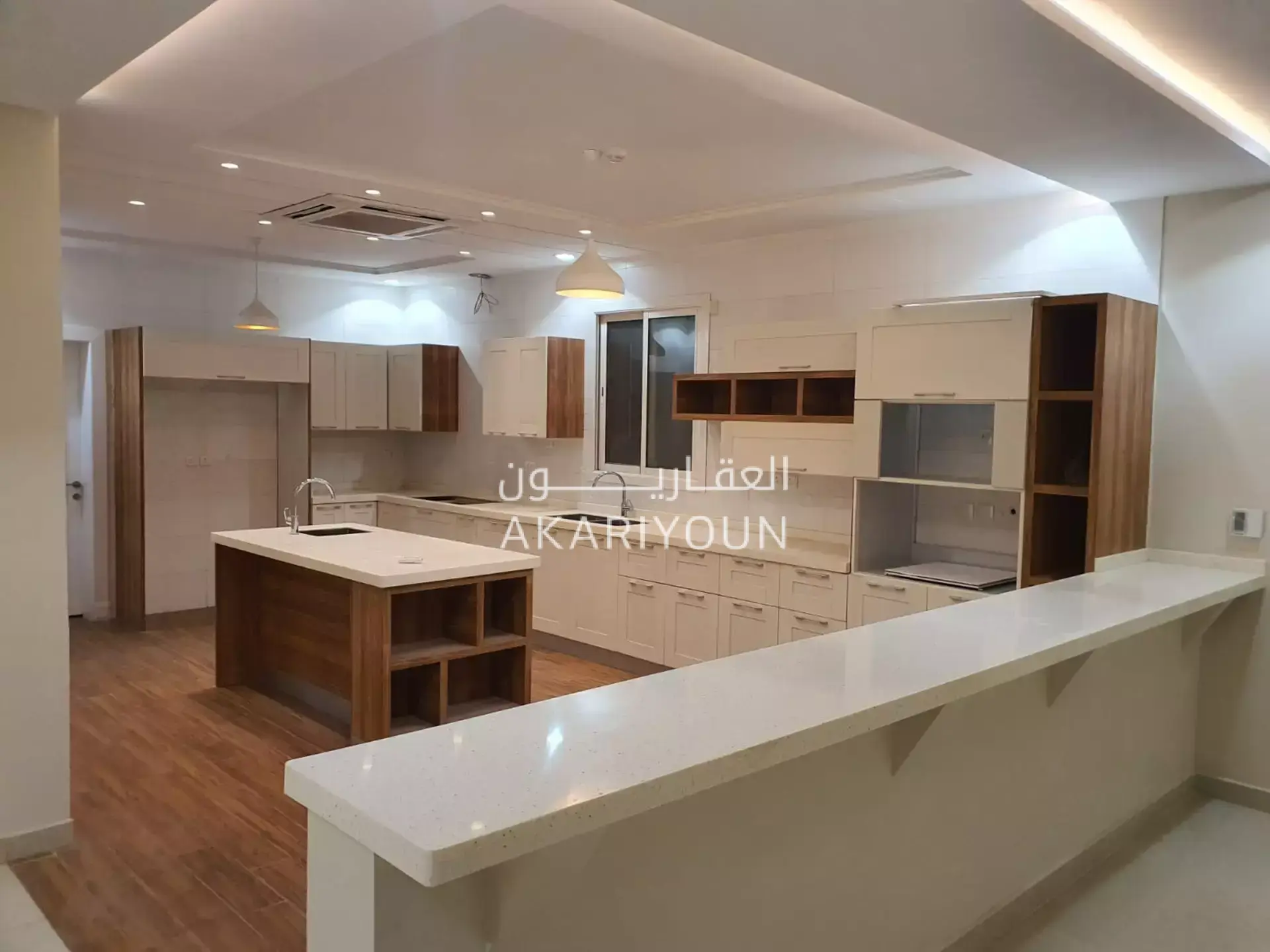 فيلا للبيع في حي المونسية