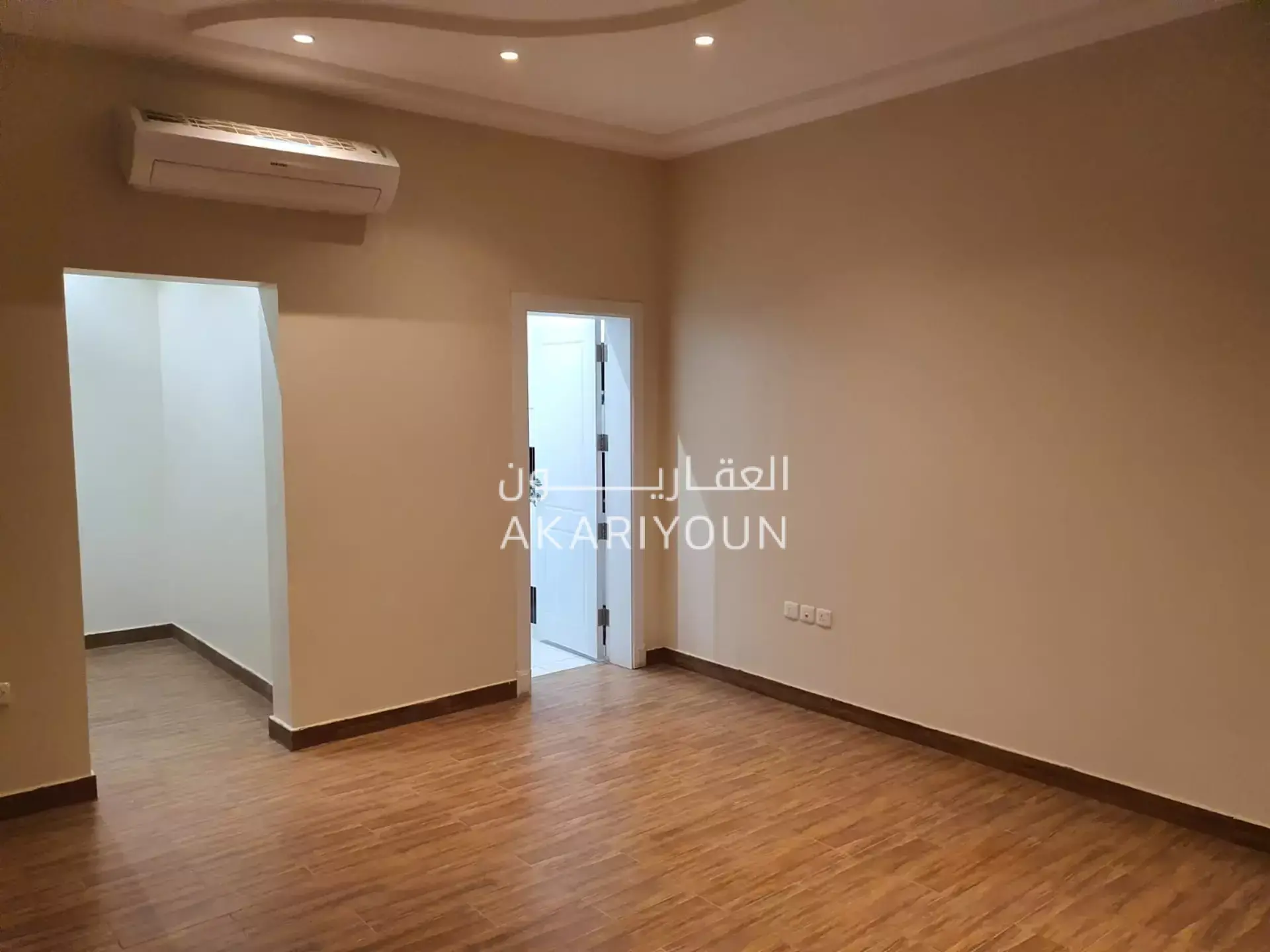 فيلا للبيع في حي المونسية