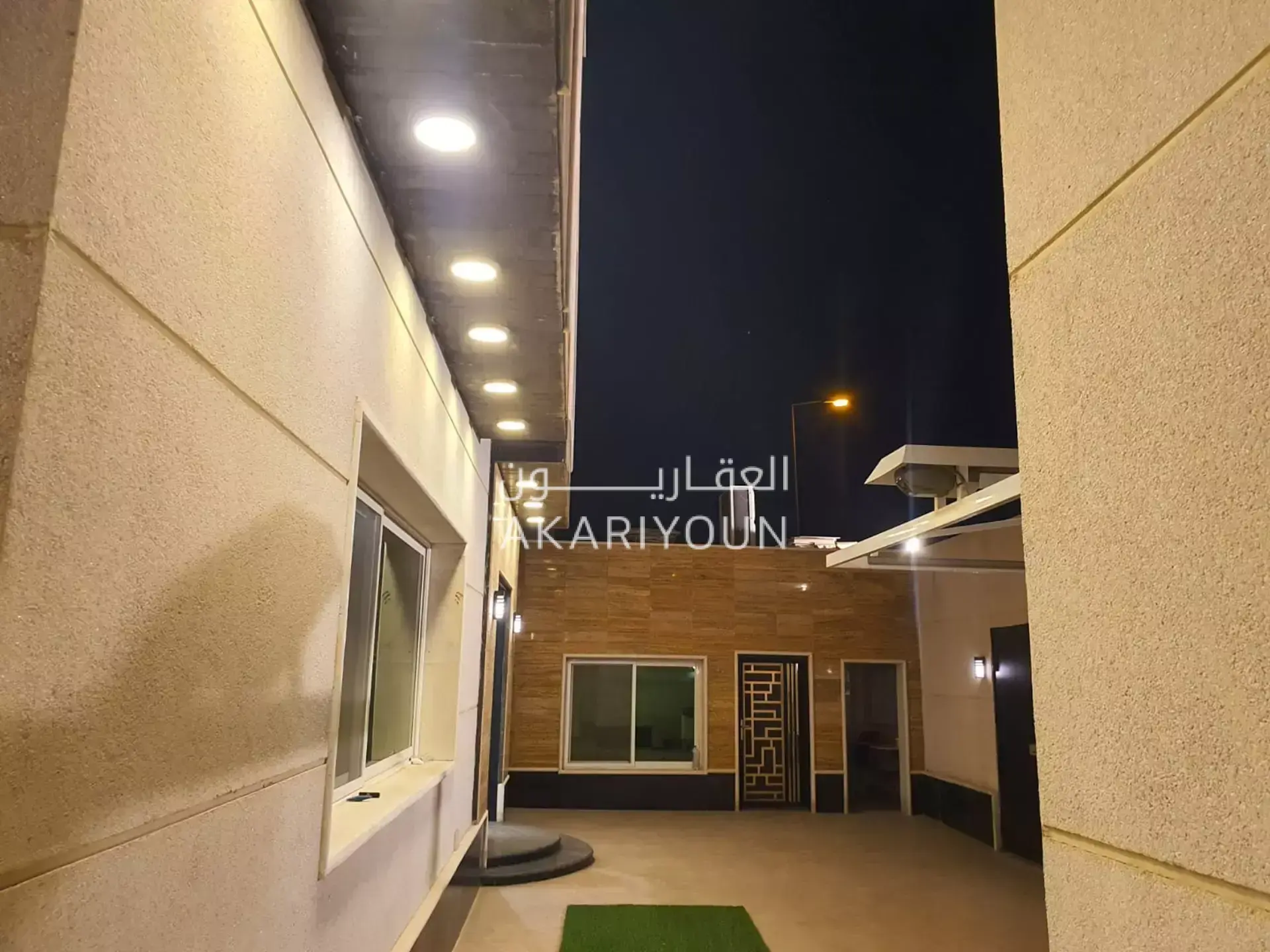 فيلا للبيع في حي المونسية