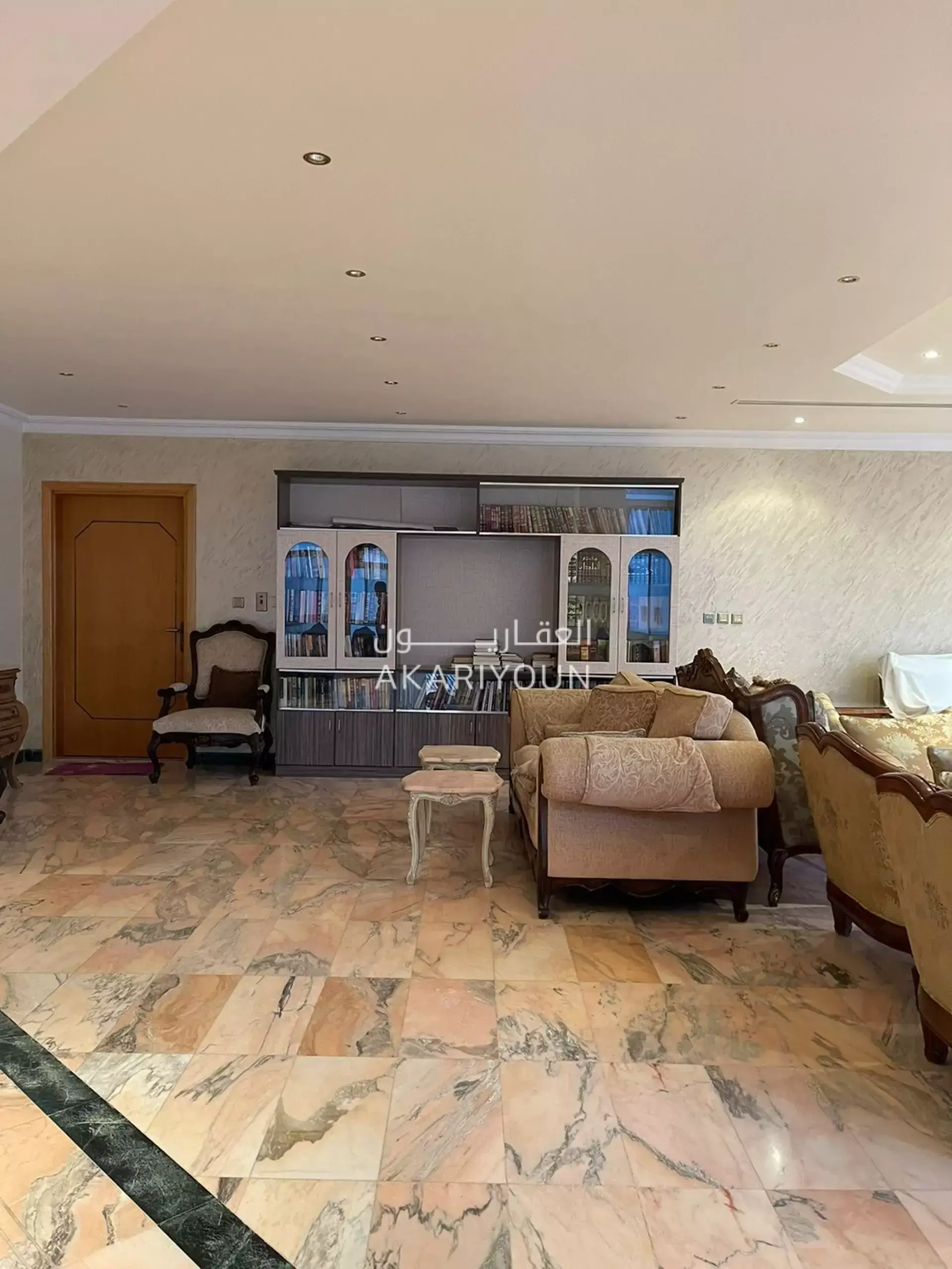 فيلا للبيع في حي النهضة