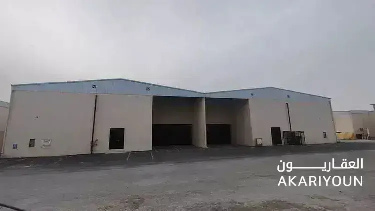 مستودع للإيجار في حي النظيم
