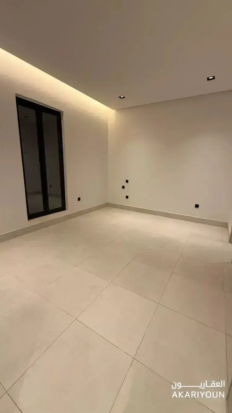 شقة للإيجار في حي العارض-3
