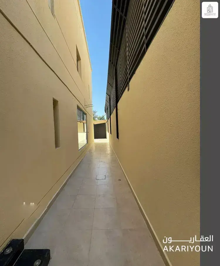 فيلا للإيجار في حي النفل-4
