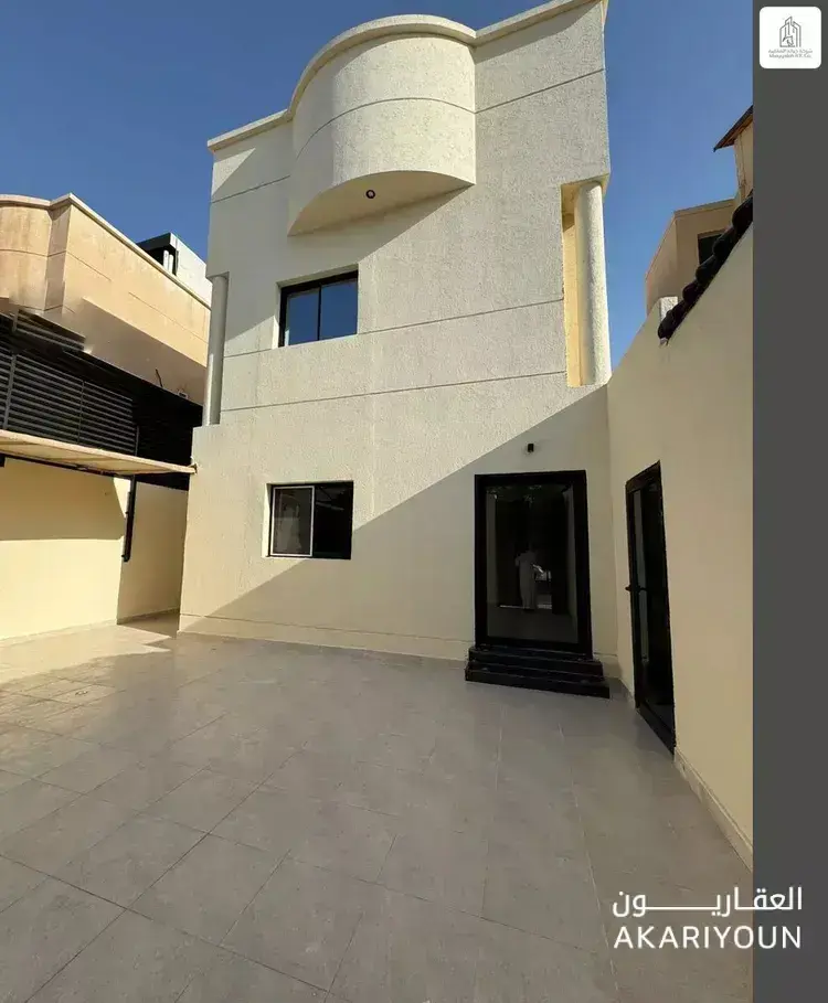 فيلا للإيجار في حي النفل-6