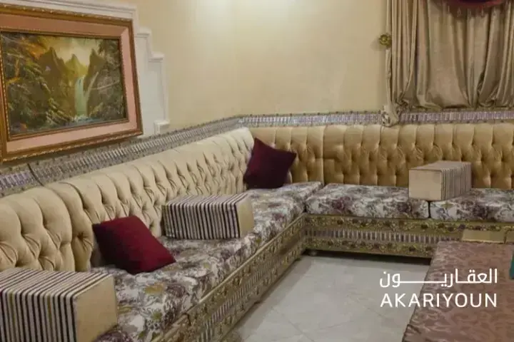 فيلا للبيع في حي الوادي