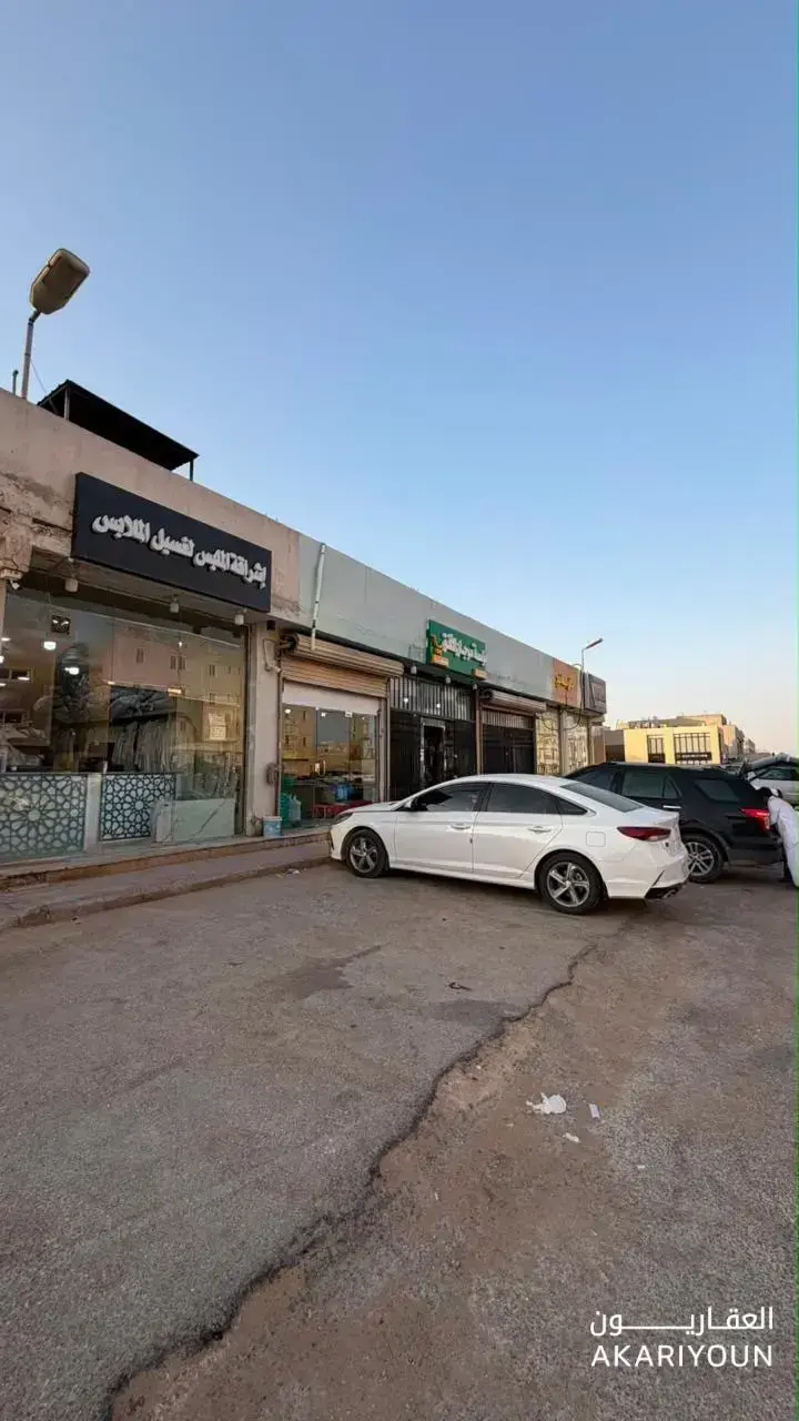عمارة للبيع في حي العارض-3