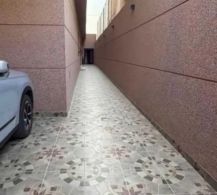 فيلا للبيع في عرقة-7