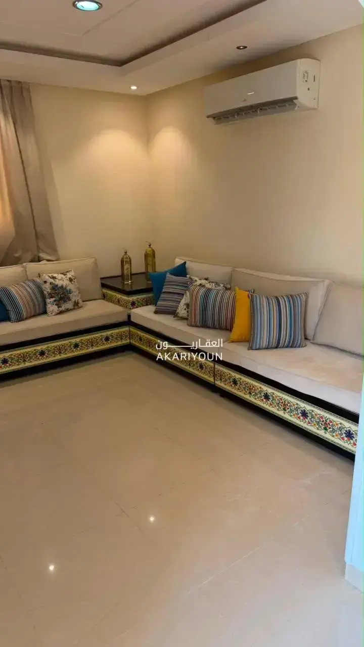 دور للإيجار في حي العقيق-3