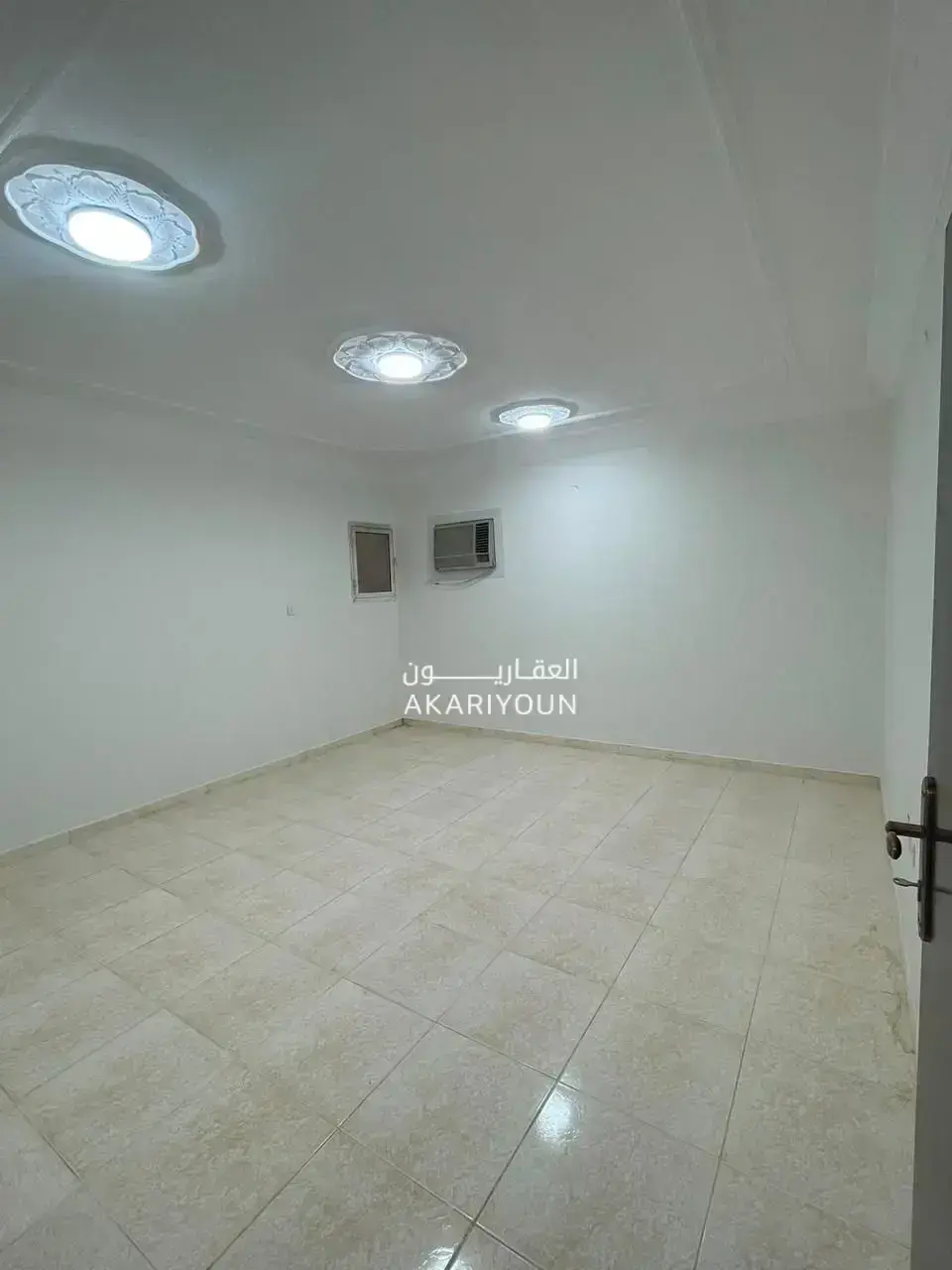 شقة للإيجار في حي العقيق-3