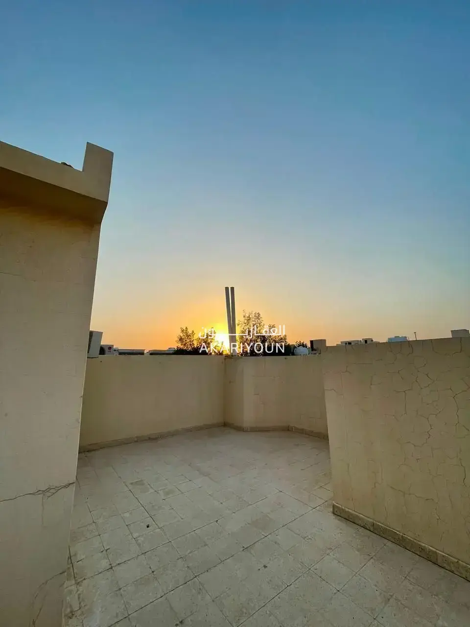 شقة للإيجار في حي العقيق-9