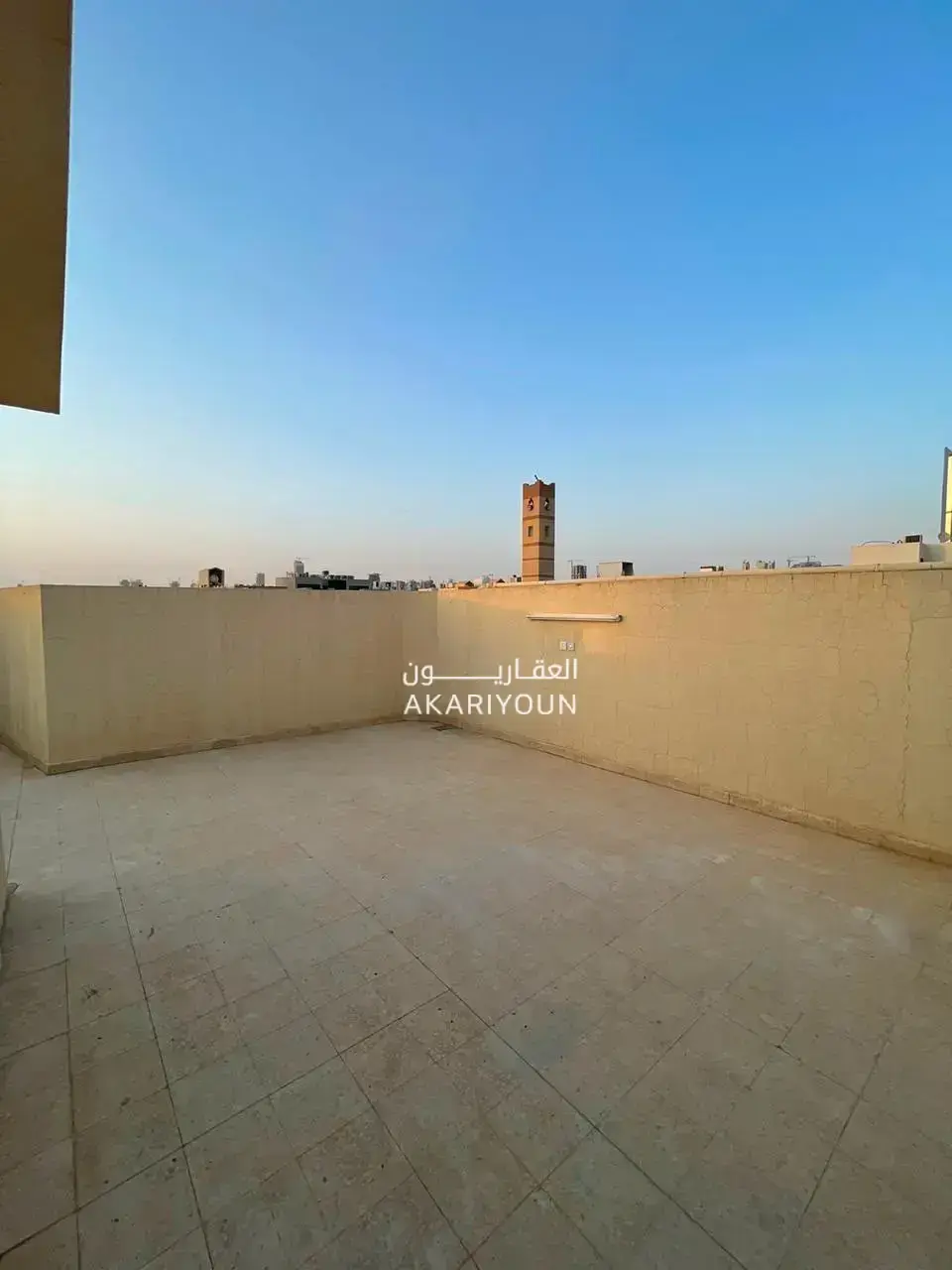 شقة للإيجار في حي العقيق-9