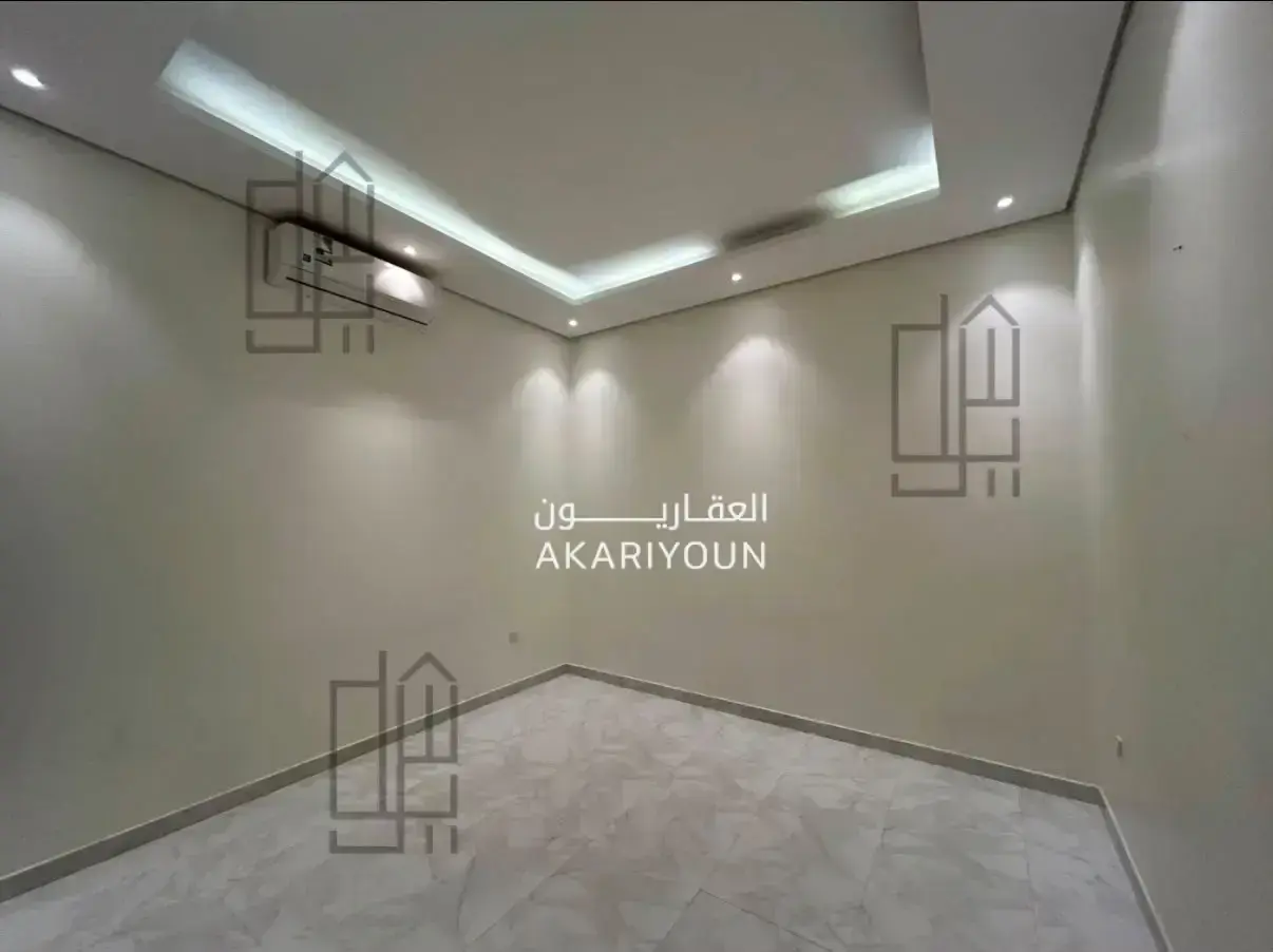 شقة للإيجار في حي النرجس-3